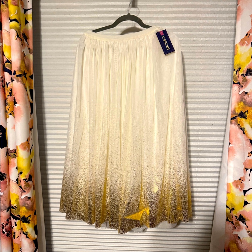 NWT girls Cream and gold tulle skirt xl